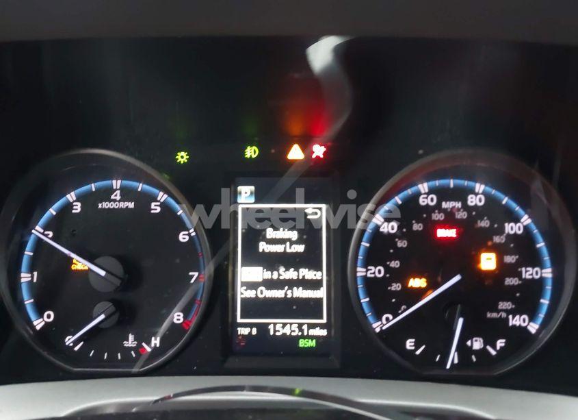 Photo 7 of 2018 Toyota Rav4 ADVENTURE/XLE (VIN 2T3WFREV1JW485490)