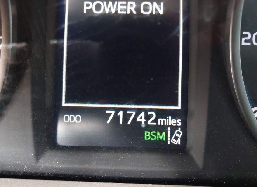 Photo 16 of 2018 Toyota Rav4 ADVENTURE/XLE (VIN 2T3WFREV1JW494254)