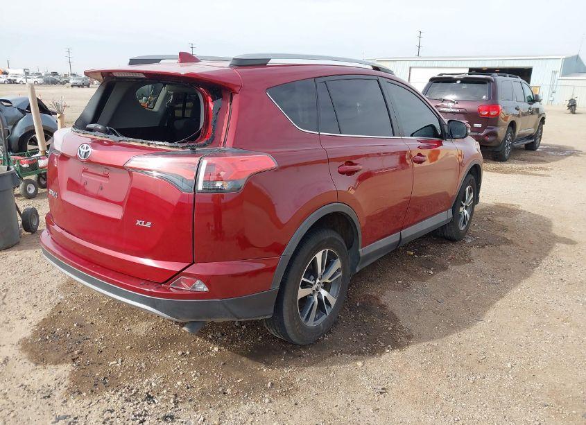 Photo 4 of 2018 Toyota Rav4 ADVENTURE/XLE (VIN 2T3WFREV1JW494254)