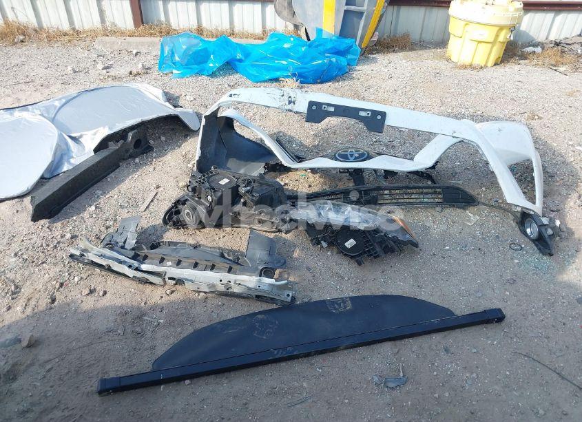 Photo 12 of 2018 Toyota Rav4 ADVENTURE/XLE (VIN 2T3WFREV1JW513384)