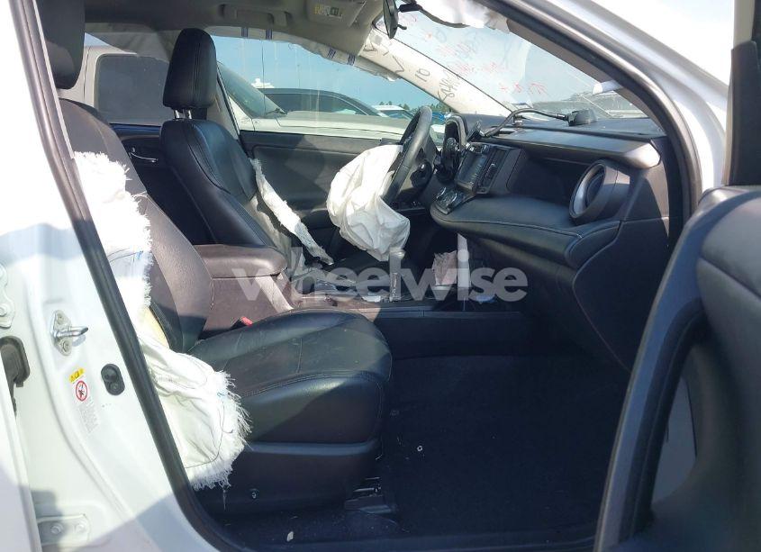 Photo 5 of 2018 Toyota Rav4 ADVENTURE/XLE (VIN 2T3WFREV1JW513384)