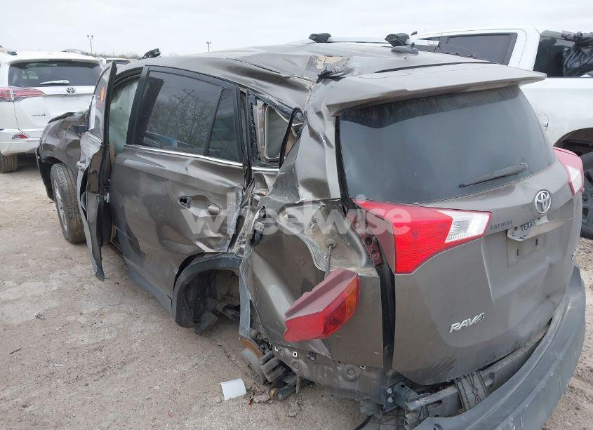 Photo 3 of 2013 Toyota Rav4 XLE (VIN 2T3WFREV2DW010774)