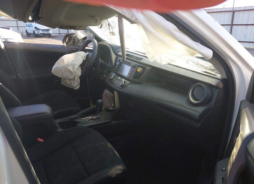 Photo 5 of 2013 Toyota Rav4 XLE (VIN 2T3WFREV2DW026280)