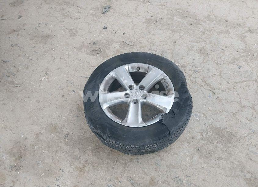 Photo 12 of 2013 Toyota Rav4 XLE (VIN 2T3WFREV2DW040132)