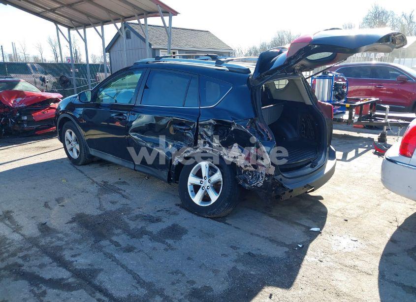 Photo 3 of 2013 Toyota Rav4 XLE (VIN 2T3WFREV2DW057321)