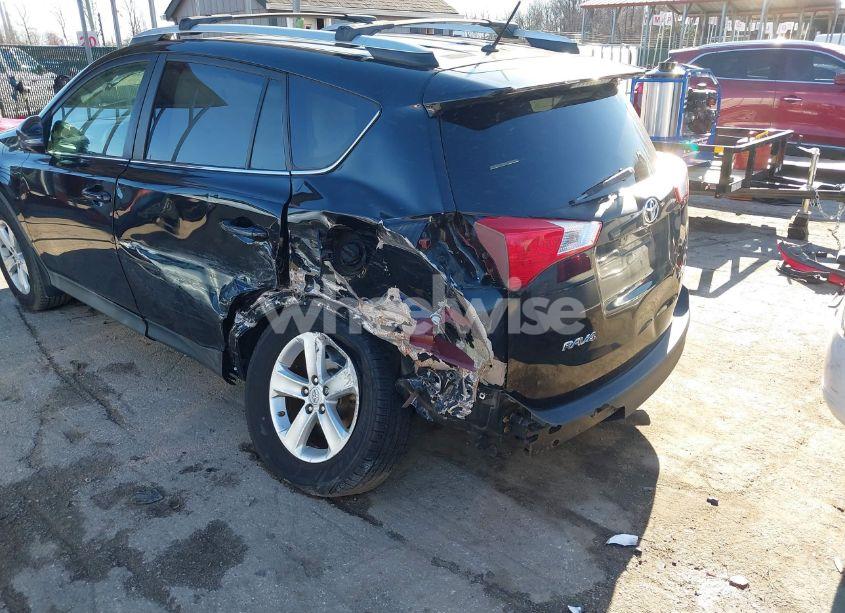 Photo 6 of 2013 Toyota Rav4 XLE (VIN 2T3WFREV2DW057321)