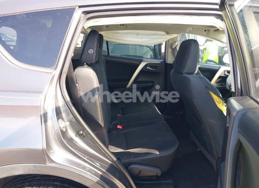 Photo 8 of 2015 Toyota Rav4 XLE (VIN 2T3WFREV2FW193368)