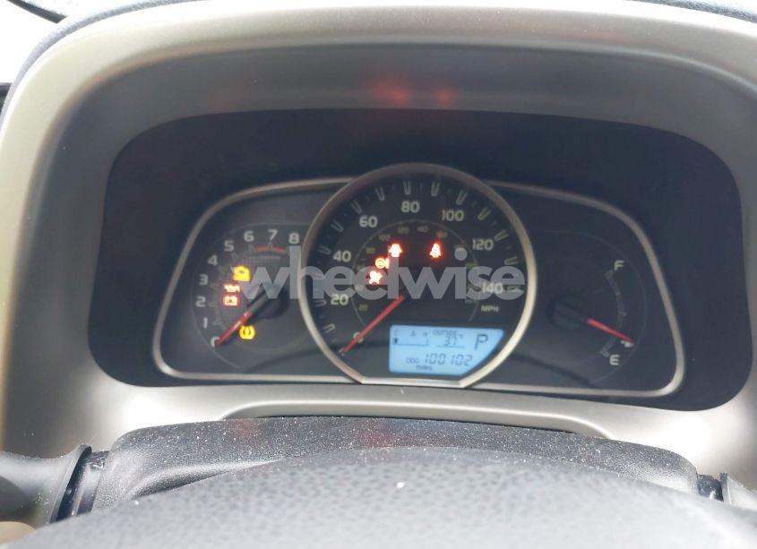 Photo 7 of 2015 Toyota Rav4 XLE (VIN 2T3WFREV2FW197453)