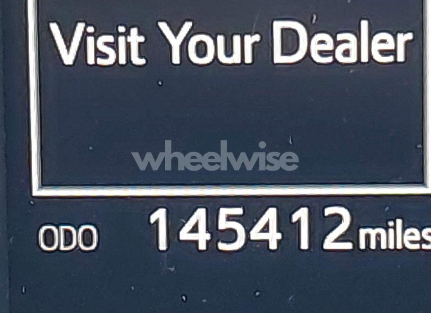 Photo 16 of 2016 Toyota Rav4 XLE (VIN 2T3WFREV2GW262268)