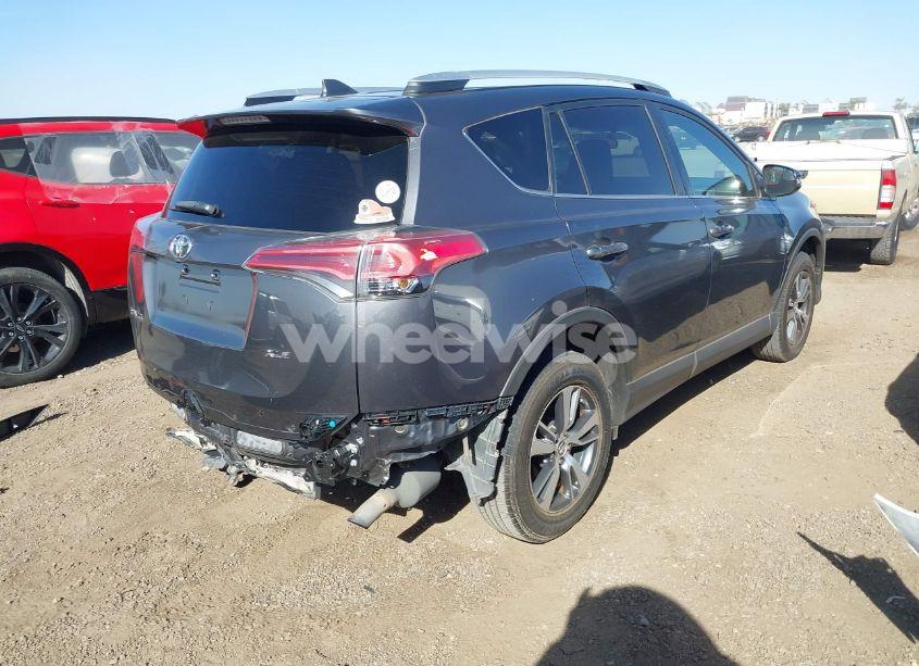 Photo 4 of 2016 Toyota Rav4 XLE (VIN 2T3WFREV2GW262268)