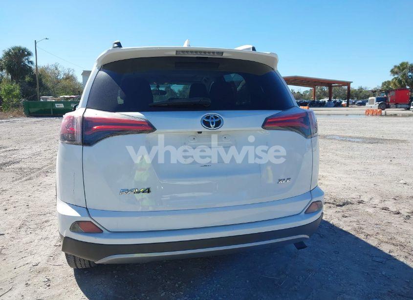 Photo 16 of 2016 Toyota Rav4 XLE (VIN 2T3WFREV2GW266997)