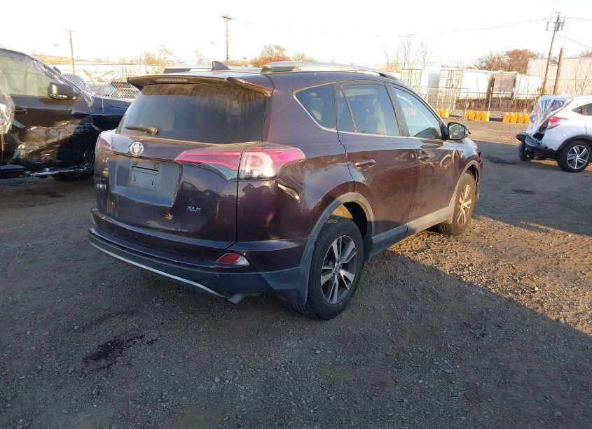 Photo 4 of 2016 Toyota Rav4 XLE (VIN 2T3WFREV2GW285243)
