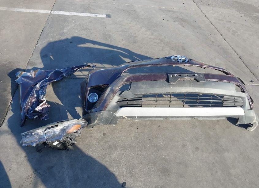 Photo 12 of 2016 Toyota Rav4 XLE (VIN 2T3WFREV2GW297912)