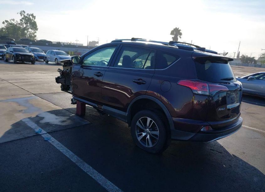 Photo 3 of 2016 Toyota Rav4 XLE (VIN 2T3WFREV2GW297912)