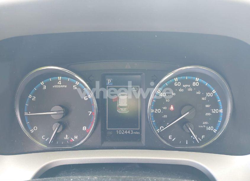 Photo 7 of 2016 Toyota Rav4 XLE (VIN 2T3WFREV2GW309914)