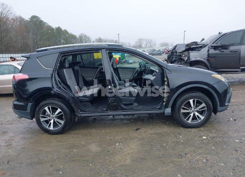 Photo 14 of 2017 Toyota Rav4 XLE (VIN 2T3WFREV2HW345071)