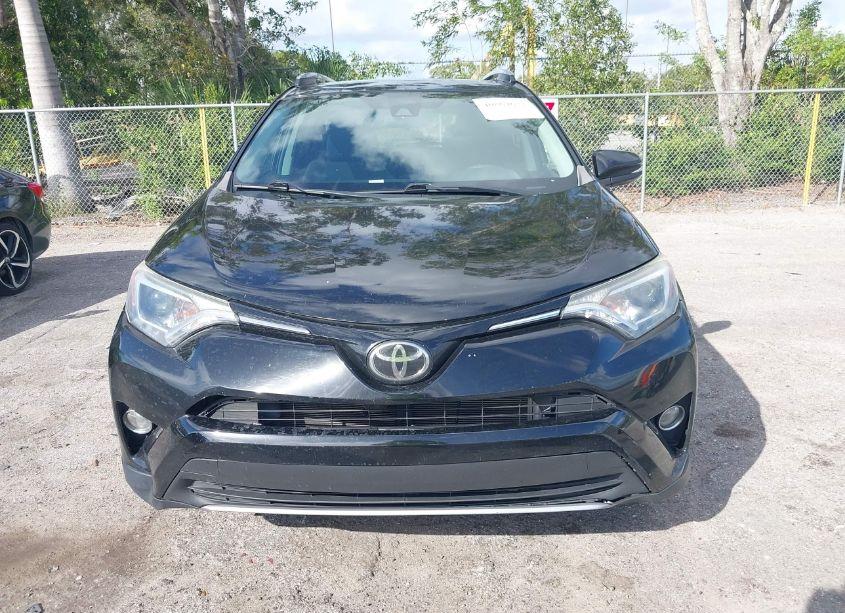 Photo 13 of 2017 Toyota Rav4 XLE (VIN 2T3WFREV2HW366759)