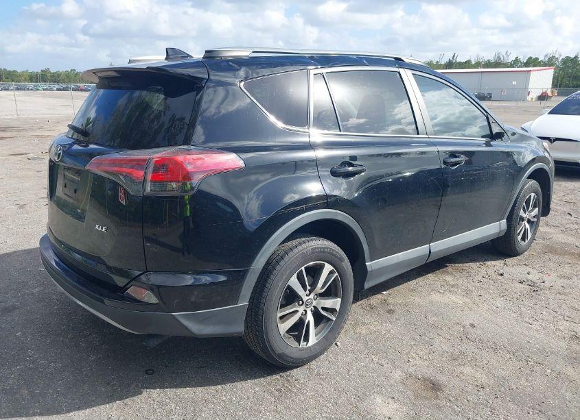 Photo 4 of 2017 Toyota Rav4 XLE (VIN 2T3WFREV2HW366759)