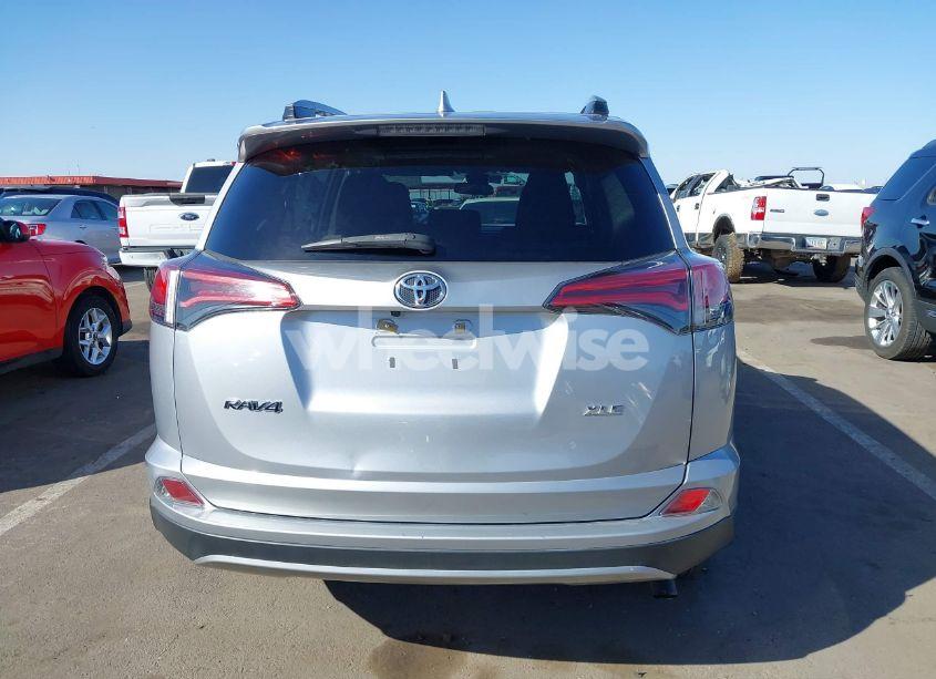 Photo 16 of 2017 Toyota Rav4 XLE (VIN 2T3WFREV2HW405480)