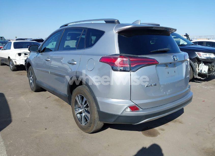 Photo 3 of 2017 Toyota Rav4 XLE (VIN 2T3WFREV2HW405480)