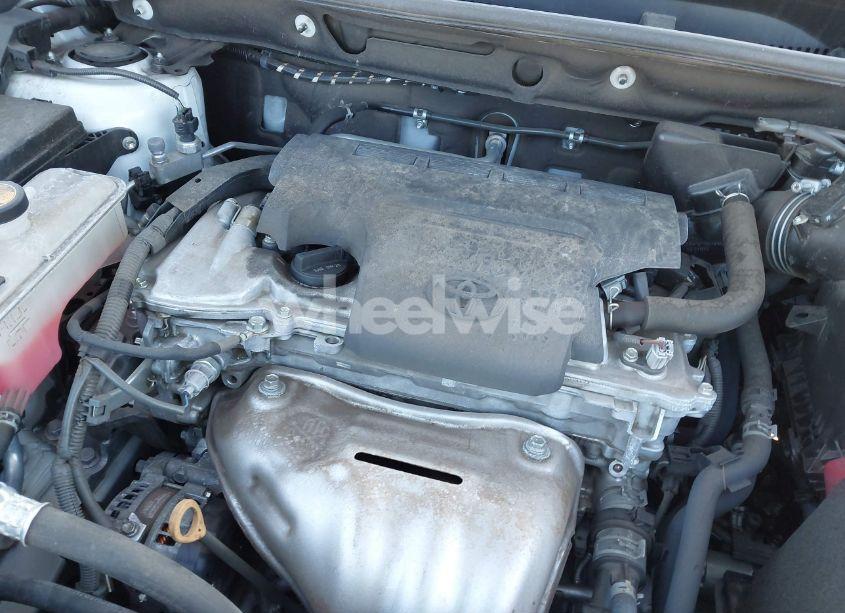 Photo 10 of 2018 Toyota Rav4 ADVENTURE/XLE (VIN 2T3WFREV2JW498720)