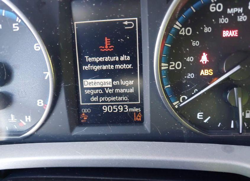 Photo 14 of 2018 Toyota Rav4 ADVENTURE/XLE (VIN 2T3WFREV2JW506136)