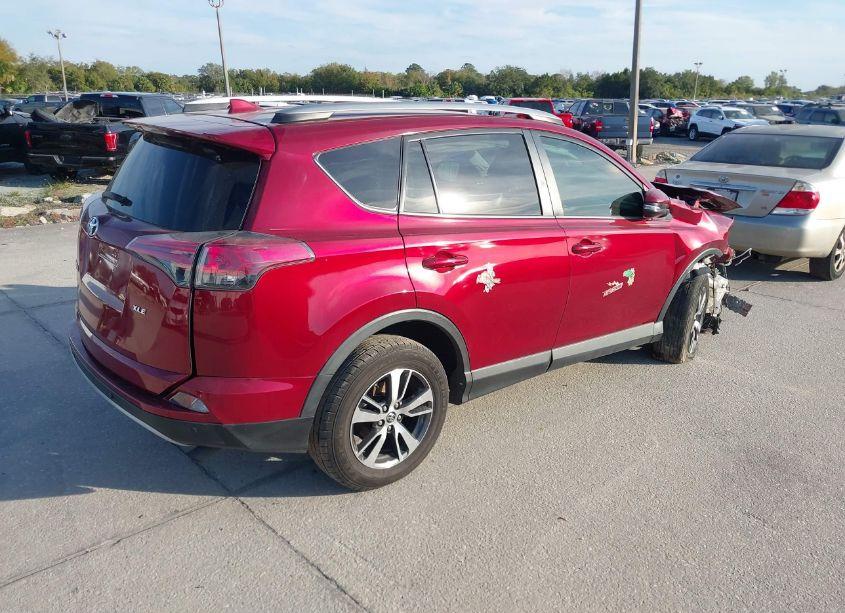 Photo 4 of 2018 Toyota Rav4 ADVENTURE/XLE (VIN 2T3WFREV2JW506136)