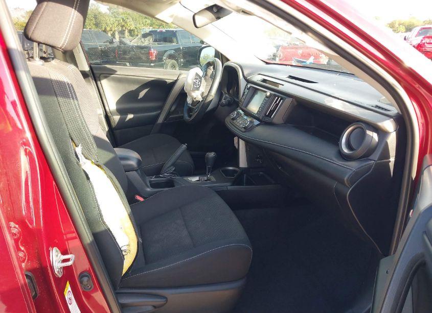 Photo 5 of 2018 Toyota Rav4 ADVENTURE/XLE (VIN 2T3WFREV2JW506136)