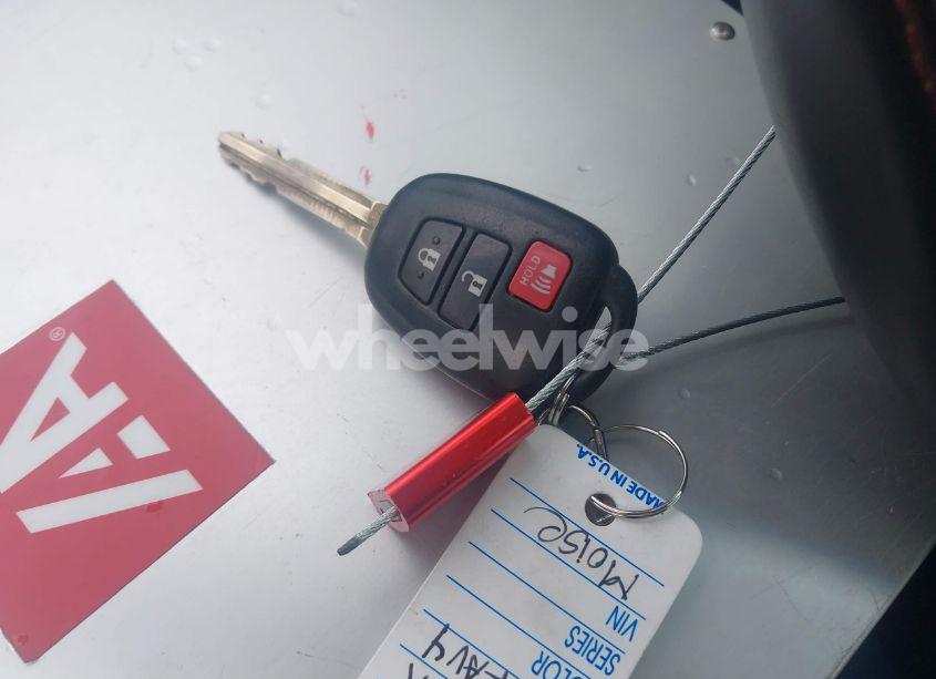 Photo 11 of 2013 Toyota Rav4 XLE (VIN 2T3WFREV3DW071499)