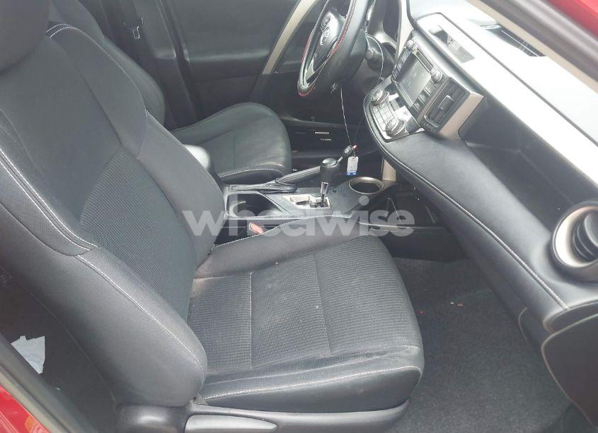 Photo 5 of 2013 Toyota Rav4 XLE (VIN 2T3WFREV3DW071499)