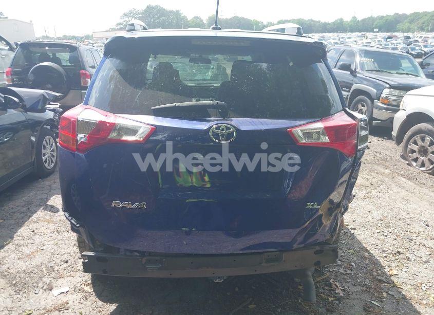 Photo 16 of 2014 Toyota Rav4 XLE (VIN 2T3WFREV3EW112070)