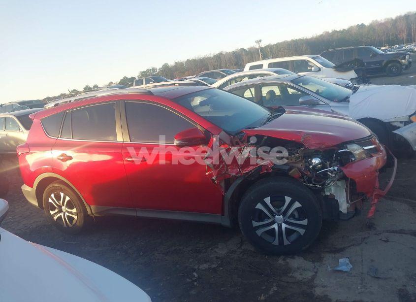 Photo 13 of 2015 Toyota Rav4 XLE (VIN 2T3WFREV3FW140890)