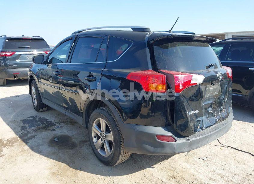 Photo 3 of 2015 Toyota Rav4 XLE (VIN 2T3WFREV3FW169340)
