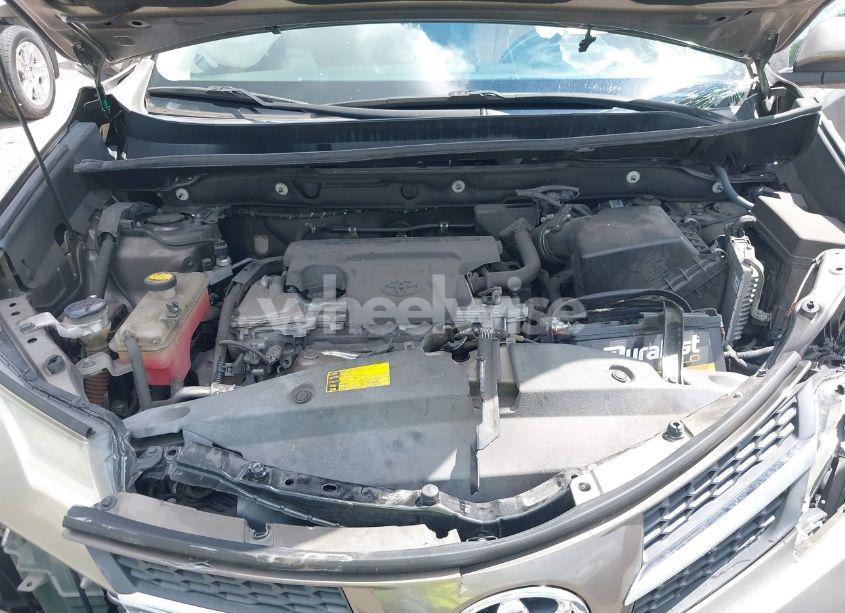 Photo 10 of 2015 Toyota Rav4 XLE (VIN 2T3WFREV3FW198045)