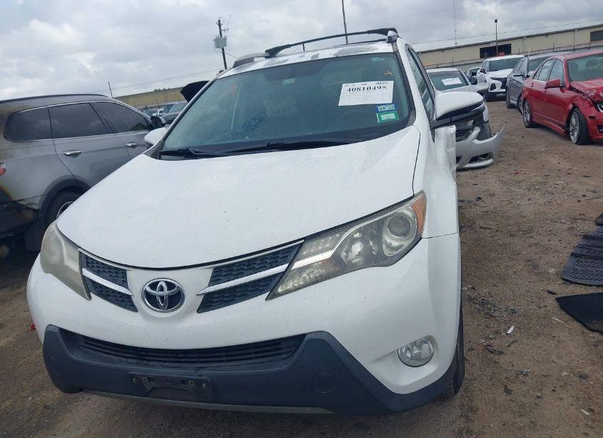 Photo 12 of 2015 Toyota Rav4 XLE (VIN 2T3WFREV3FW210484)