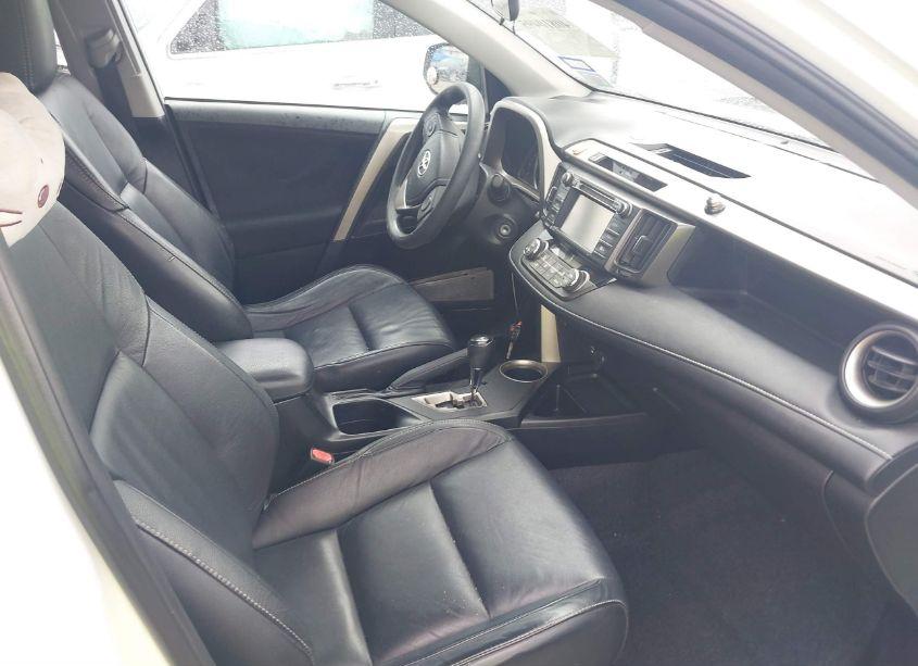 Photo 5 of 2015 Toyota Rav4 XLE (VIN 2T3WFREV3FW210484)