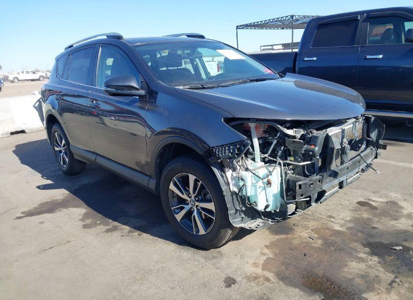 2016 Toyota Rav4 XLE (VIN 2T3WFREV3GW241865) main photo