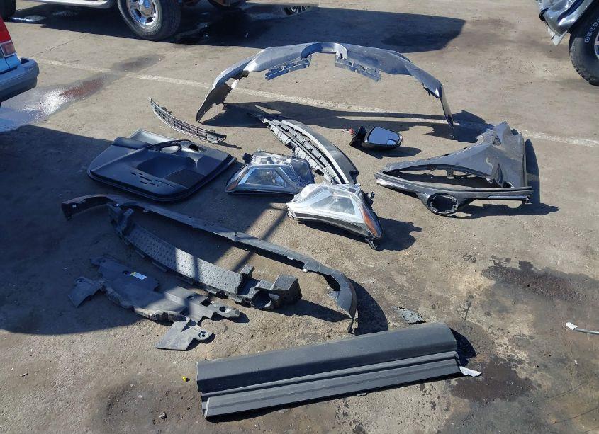 Photo 12 of 2016 Toyota Rav4 XLE (VIN 2T3WFREV3GW241865)