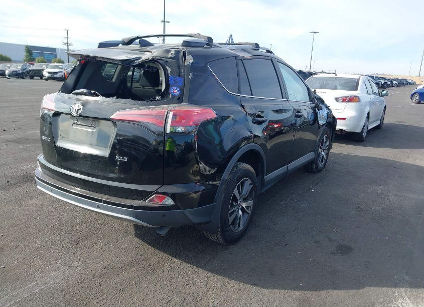 Photo 4 of 2017 Toyota Rav4 XLE (VIN 2T3WFREV3HW331762)