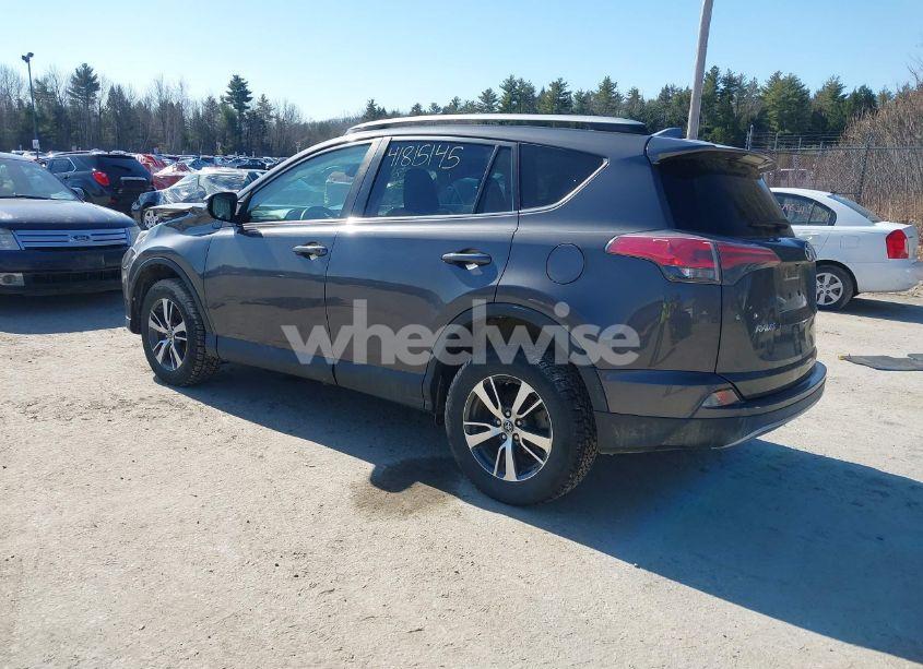 Photo 3 of 2017 Toyota Rav4 XLE (VIN 2T3WFREV3HW403849)