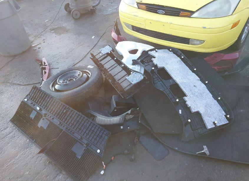 Photo 12 of 2018 Toyota Rav4 ADVENTURE/XLE (VIN 2T3WFREV3JW411780)