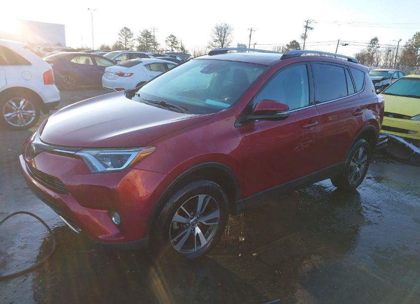 Photo 2 of 2018 Toyota Rav4 ADVENTURE/XLE (VIN 2T3WFREV3JW411780)