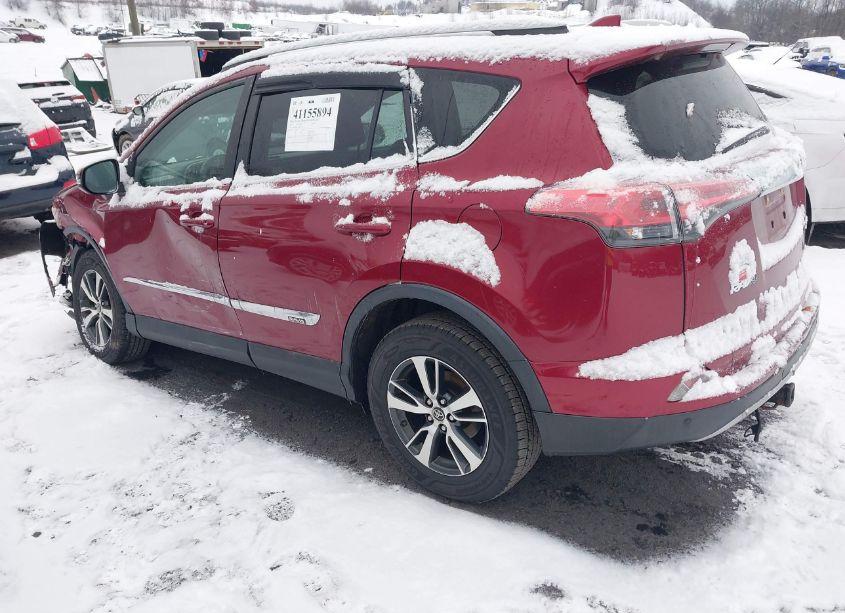Photo 3 of 2018 Toyota Rav4 ADVENTURE/XLE (VIN 2T3WFREV3JW443161)