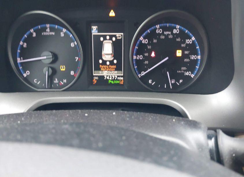 Photo 7 of 2018 Toyota Rav4 ADVENTURE/XLE (VIN 2T3WFREV3JW443161)