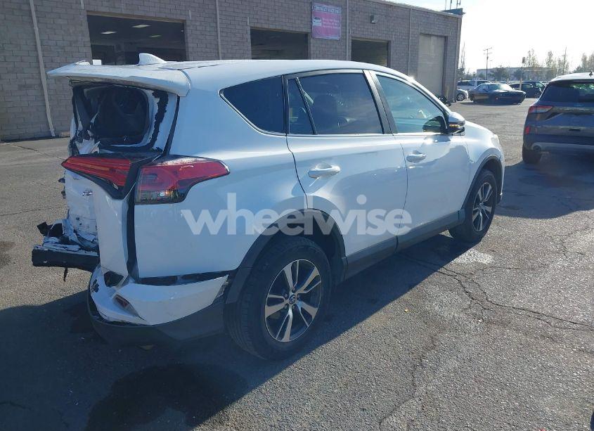 Photo 4 of 2018 Toyota Rav4 XLE (VIN 2T3WFREV3JW446948)