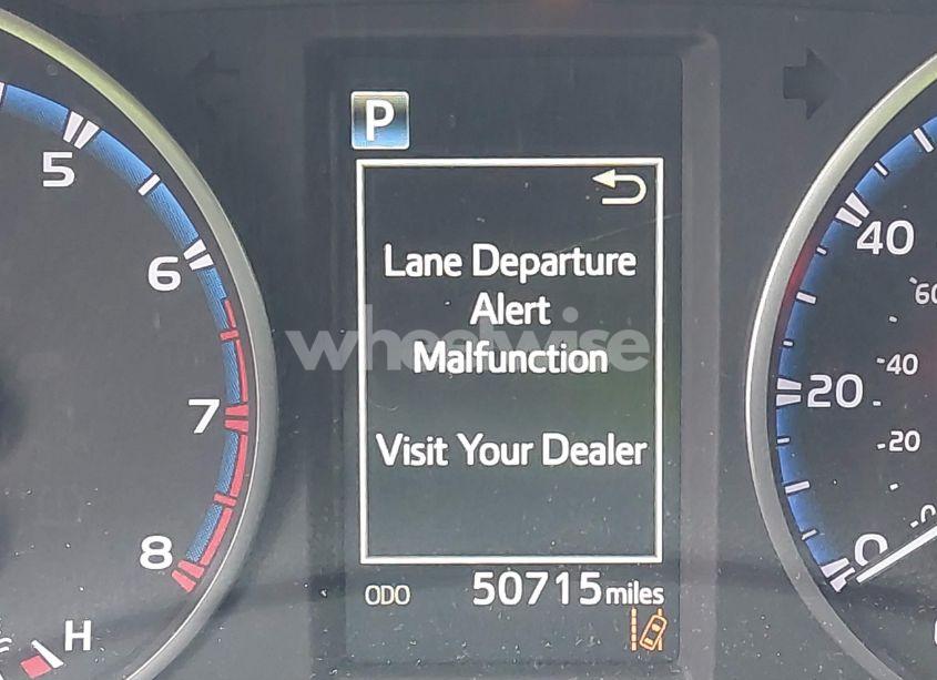 Photo 16 of 2018 Toyota Rav4 XLE (VIN 2T3WFREV3JW471932)