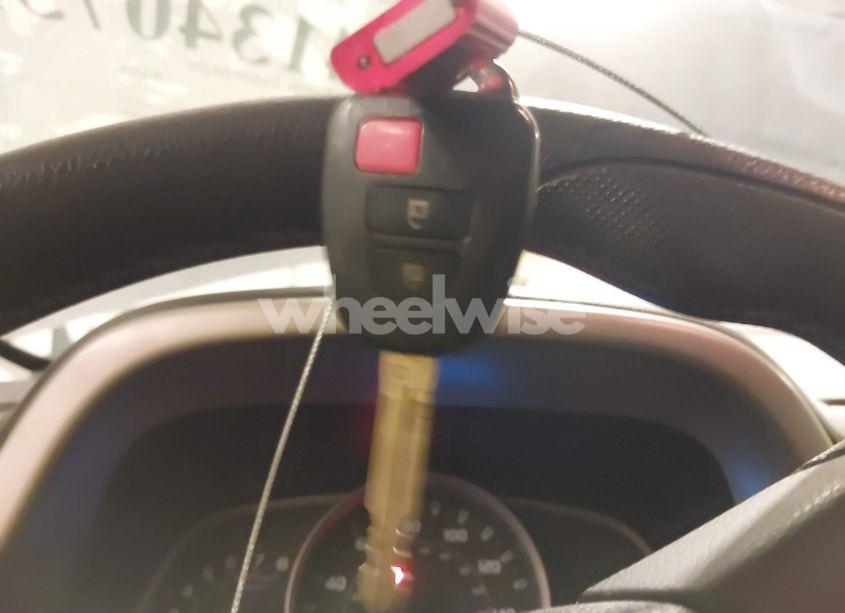 Photo 11 of 2013 Toyota Rav4 XLE (VIN 2T3WFREV4DW071270)