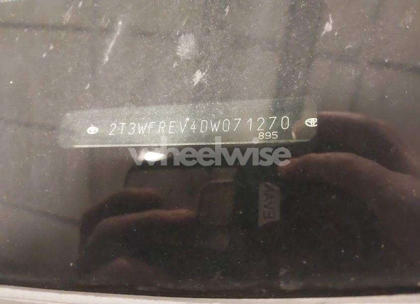 Photo 9 of 2013 Toyota Rav4 XLE (VIN 2T3WFREV4DW071270)