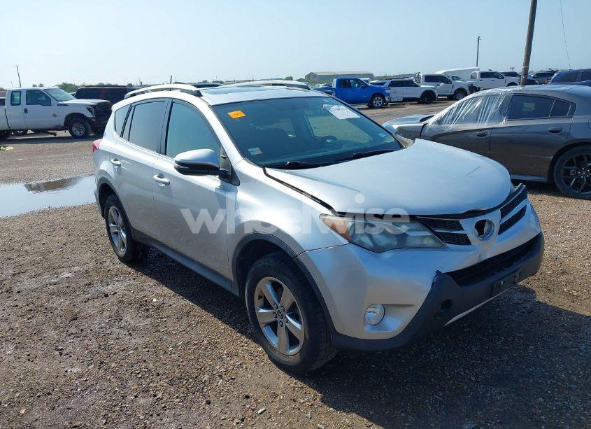 2015 Toyota Rav4 XLE (VIN 2T3WFREV4FW160226) main photo