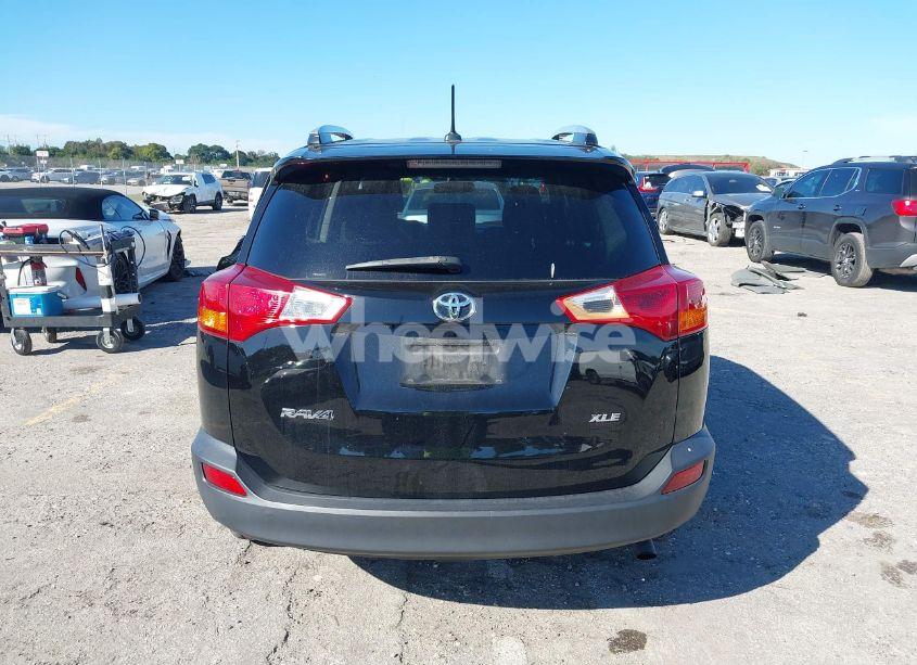 Photo 16 of 2015 Toyota Rav4 XLE (VIN 2T3WFREV4FW167578)